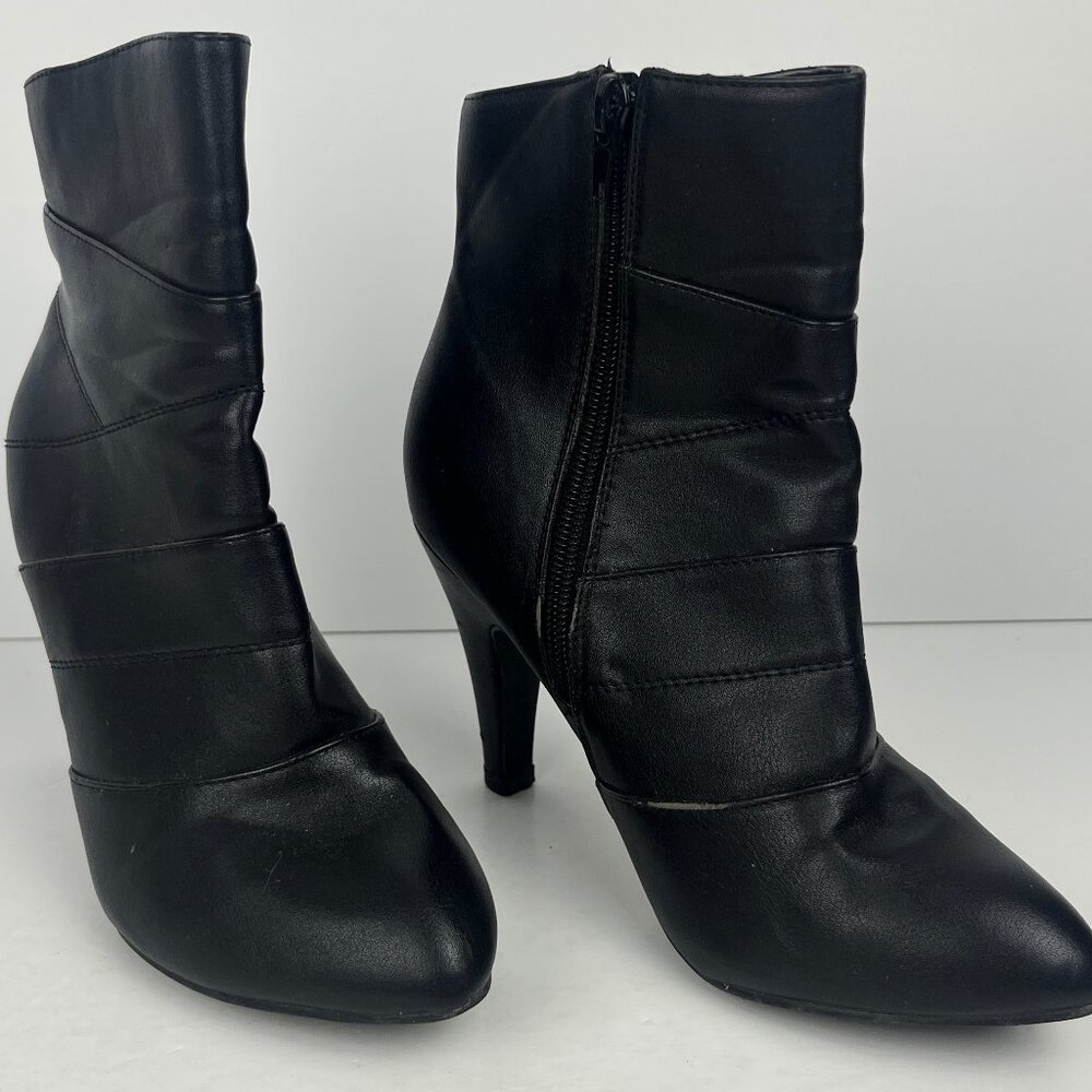 Transit Ankle Bootie Size 6 Black Faux Leather Cone High Heel 3.5in Zip Almond